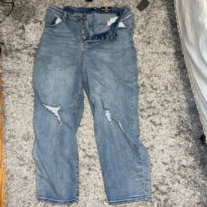 FN Distressed Straight Leg Jeans